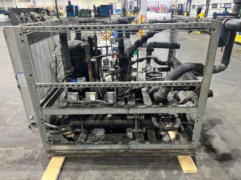 30 Ton Advantage CC-30WPT-21HRX Water Cooled Chiller, 2005