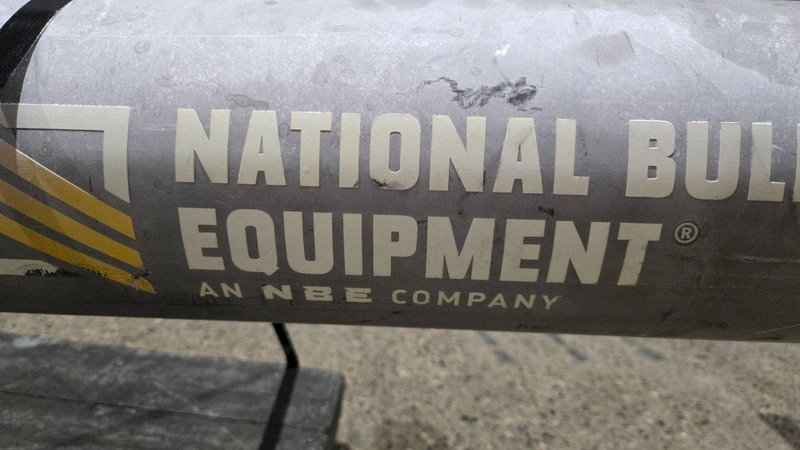 NATIONAL BULK EQUIPMENT SCREW CONVEYOR USED