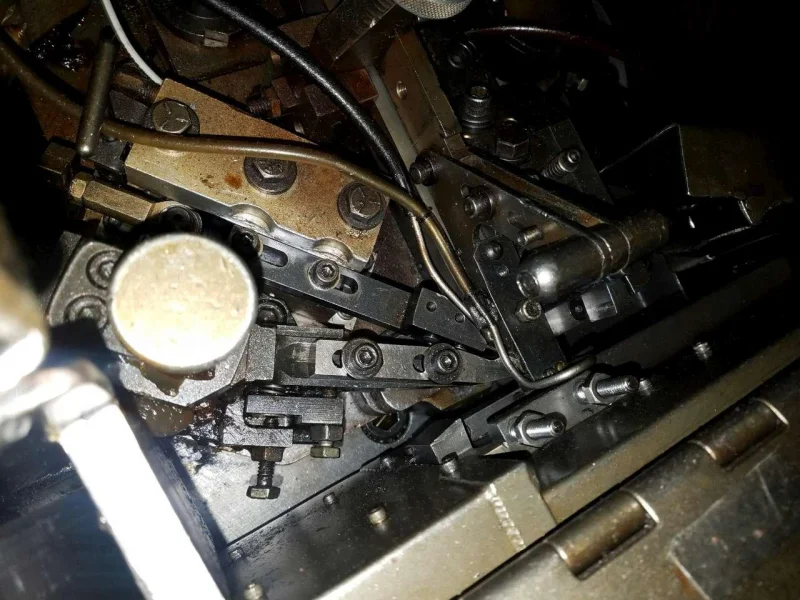 3/32" Warren WT-500 High Speed Thread Roller