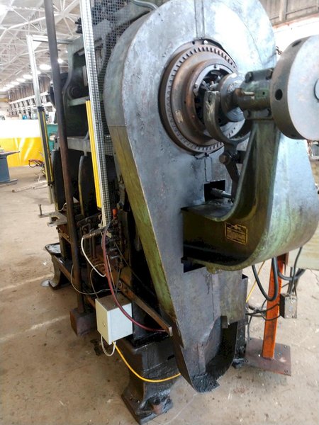 WATERBURY FARRELL 2010 EYELET TRANSFER PRESS: STOCK #12104