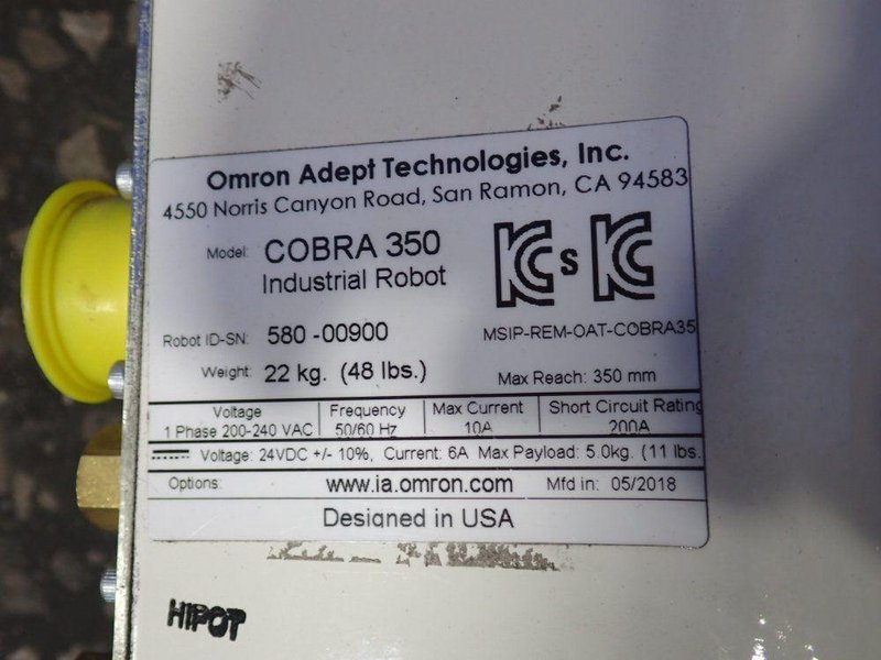 OMRON ADEPT INDUSTRIAL ROBOT   -  COBRA 350