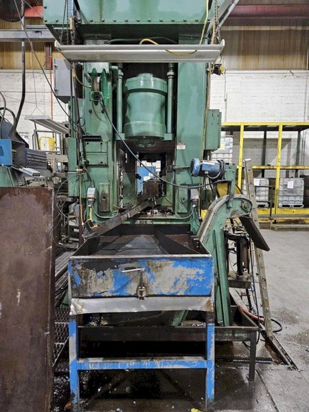 Minster Press For Sale - 400 ton Capacity Hevi-Stamper Model E2-400-96-42 Year 1990