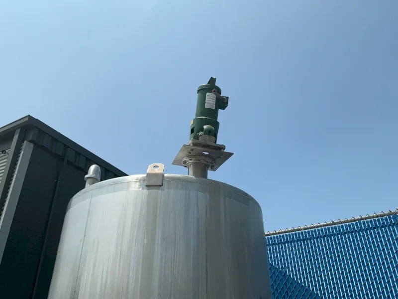 1487 GAL S/S MIXING TANK