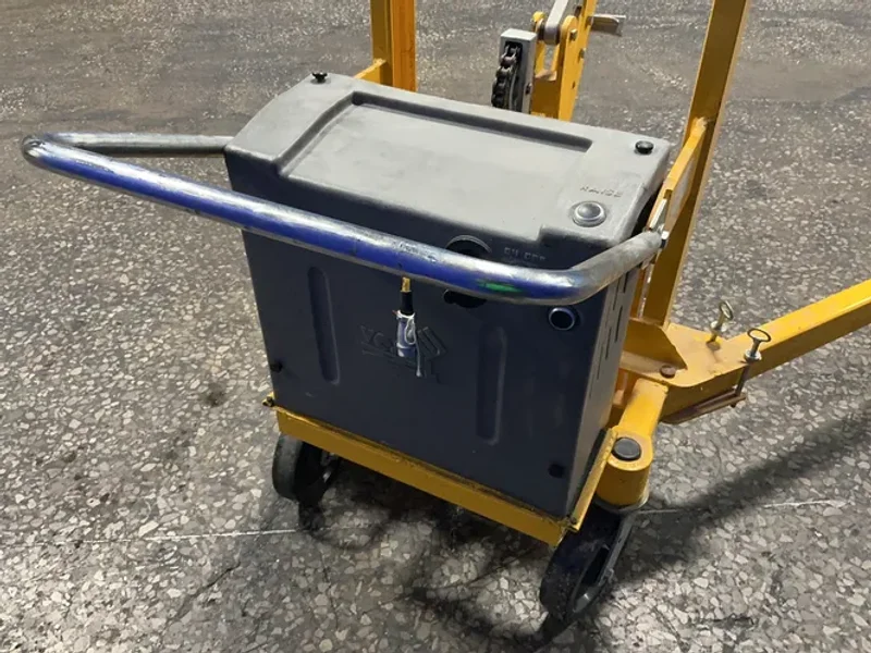 Vestil 1500 Lbs Hydraulic Drum Transporter  -  Dcr-880-h-dc