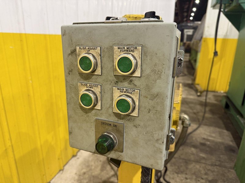 10,000 LBS X 24" X .105" ROWE ENTRY SERVO FEED LINE, COIL CAR, REEL, STRAIGHTENER, INDRAMAT SERVO FEED: YOBRO #24518