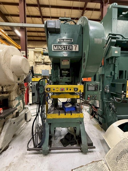 75 ton Minster #7D-SS Die-Namic Mechanical Metal Stamping OBI Single Crank Press For Sale, Year 1983