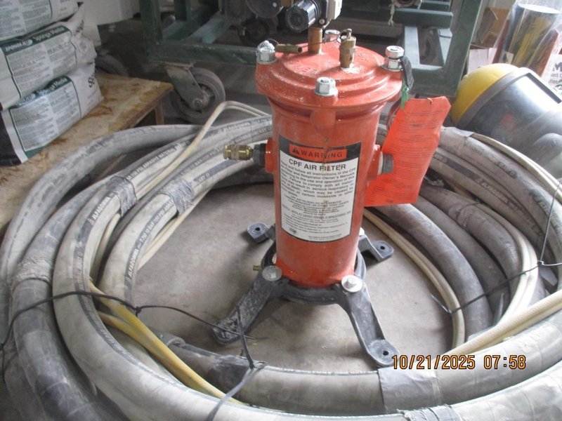 SpongeJet Sponge Media Blaster with Recycler 35E-CE and Fresh Air Hood, 2012