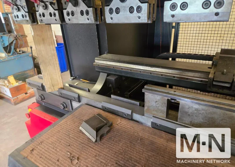 143 Ton 10' Amada HDS-1303NT CNC Hydraulic Press Brake, 2011 w/ Back Gauge
