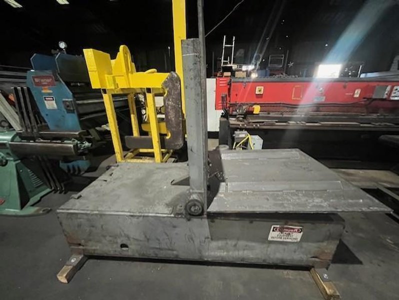 2,000# LOOPCO COIL UPENDER / TIPPER STOCK# 3801