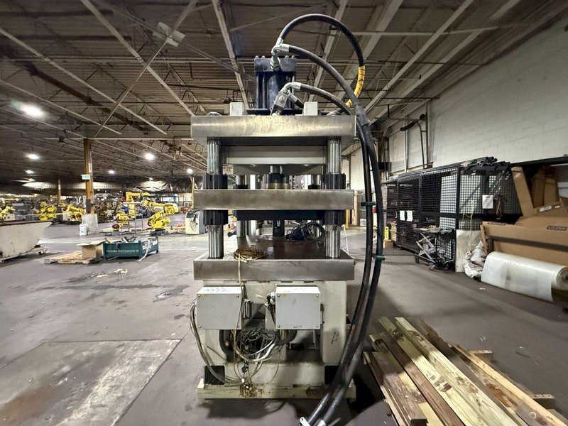 AIM 35* Ton Hydraulic Press USED