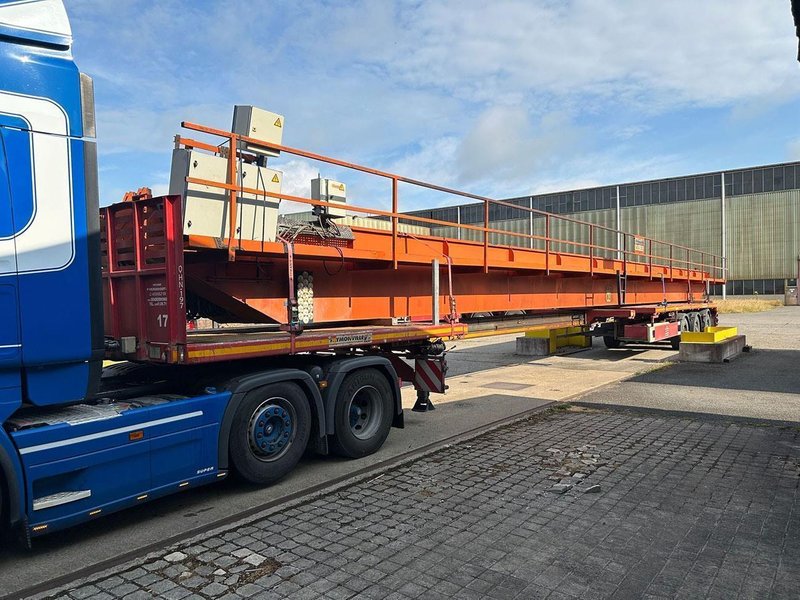 Demag 16 ton x 25 900 mm