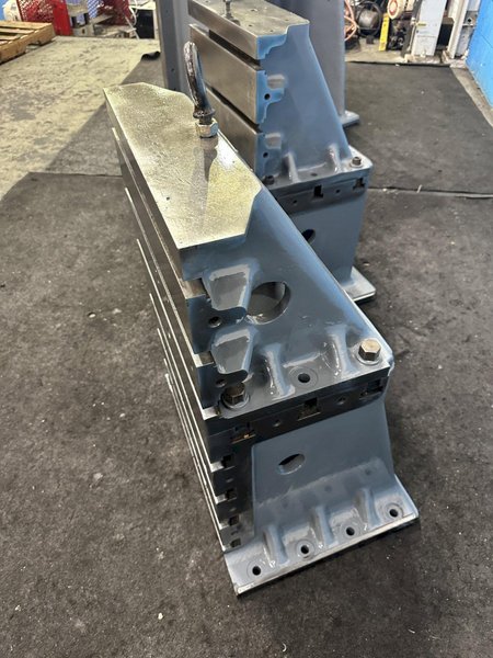 (1) SET OF 16&quot; X 30&quot; T SLOTTED DEVLIEG ANGLE PLATES: STOCK #74302