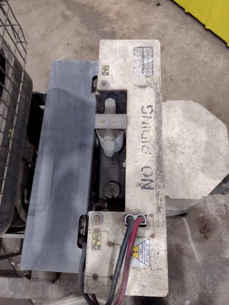 3,000 LB NISSAN MODEL #WSN-30-TH ELECTRIC POWERED PALLET MOVER FORKLIFT: STOCK #19284