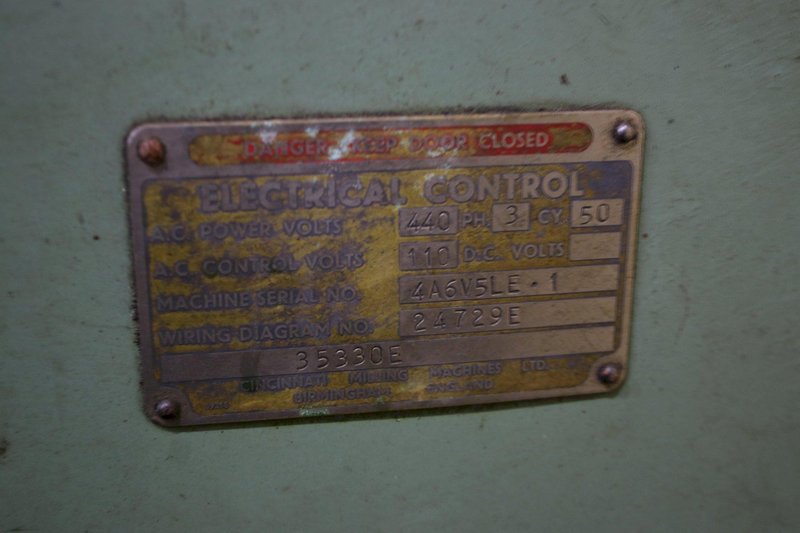 #6 CINCINNATI VERTICAL MILL: STOCK #73851