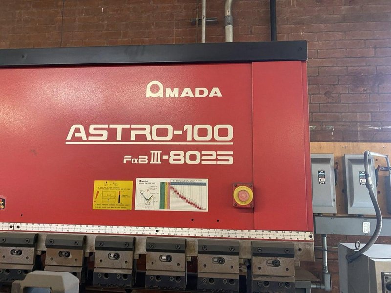 80 Ton x 8′ Amada Astro FBD-8025 Robotic Hydraulic Press Brake, 1998