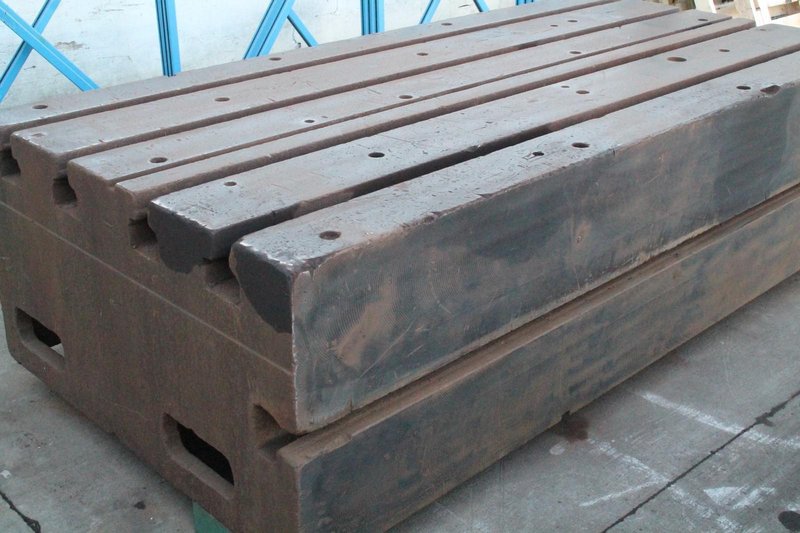 48&#039; X 96&#039; X 25&#039; T SLOT TABLE: STOCK #64511