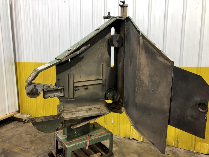 2-1/2&quot; HAMMOND GRINDER MODEL UBG132 SINGLE END BELT SANDER: STOCK 17271