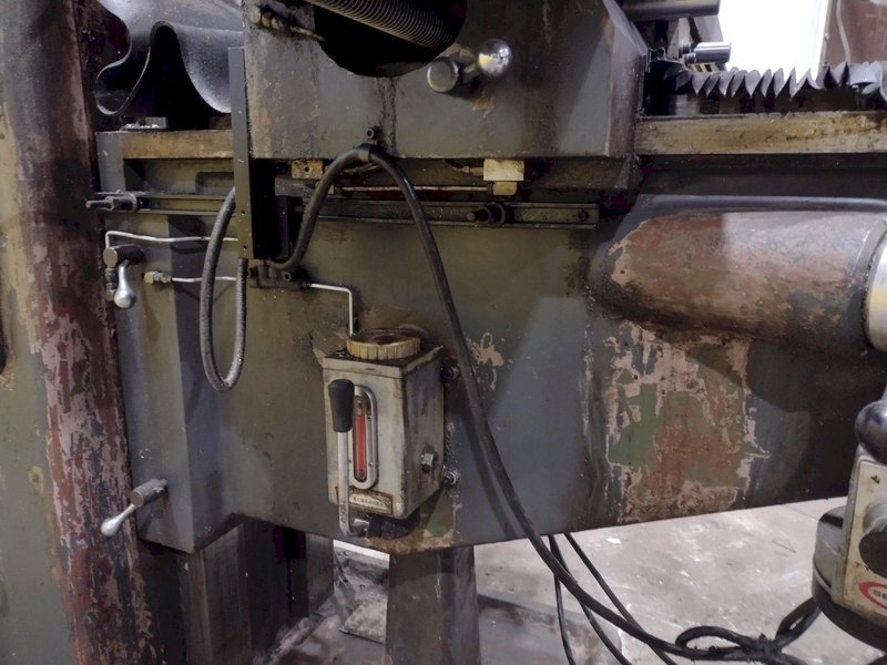 5 HP KENT MODEL #KTM-5VK RAM TYPE  KNEE MILL, 1992: STOCK #19923