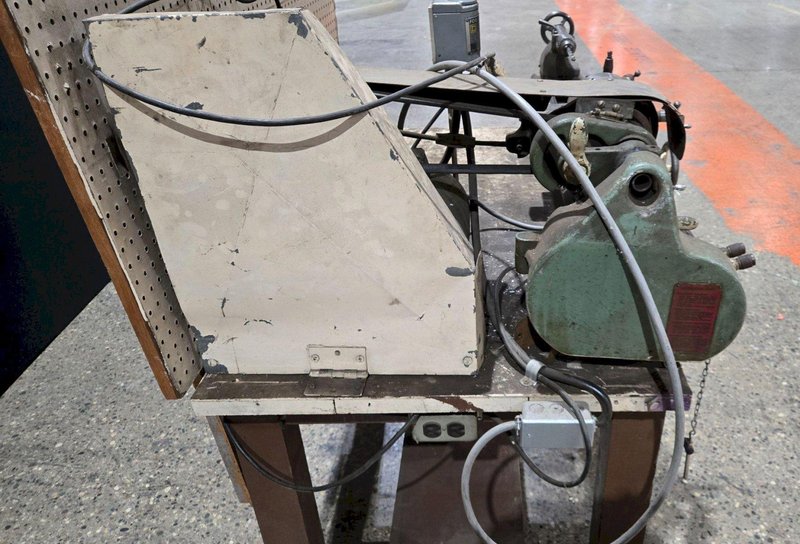 SOUTH BEND CL644Z BENCH LATHE WITH TABLE 3 1/2 BED LENGTH USED