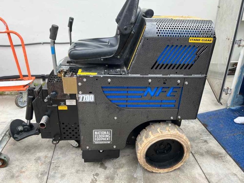 National Floor Ride-On Scraper 7700