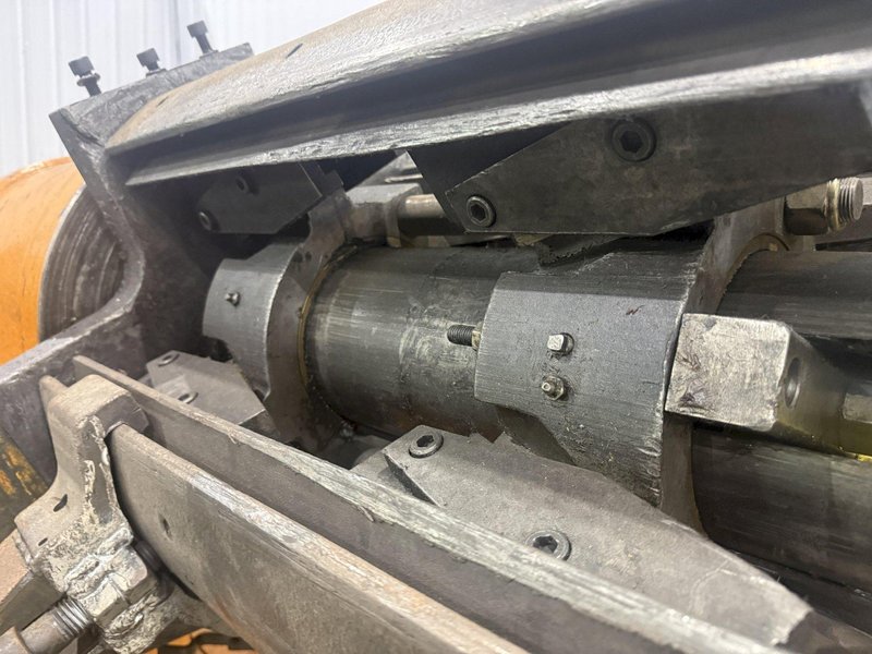 15,000 LB X 16" TISHKEN MODEL #HR-160 DOUBLE END REEL &amp; CAR: YOBRO #25253