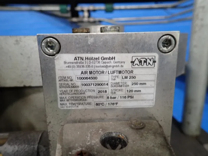 8 BAR ADHESIVE DISPENSING SYSTEM