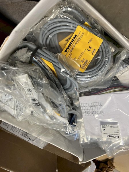 Fanuc M-710iC 45M 6-Axis Robot w/45kg Payload, 2021 – Fanuc R-30iB Plus Control, Teach Pendant, Never Used