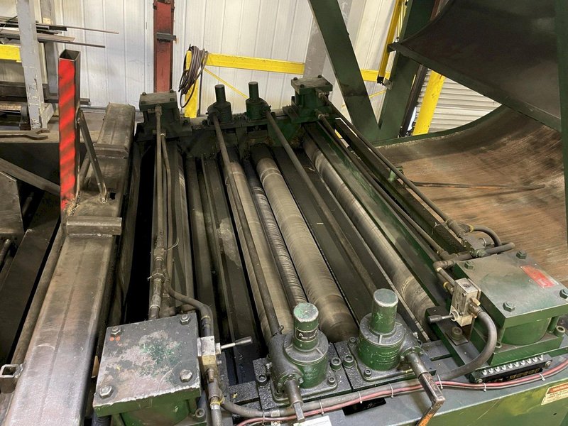 Feed Lease Coil Cradle Straightener Combination Uncoiler 20,000 Lbs. x 72&quot; Wide
