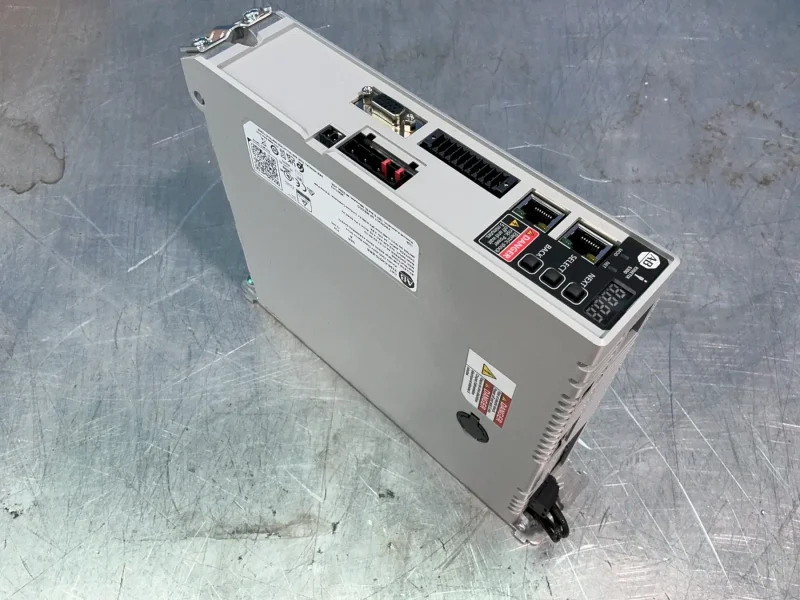 ALLEN-BRADLEY KINETIX 5300 SERVO DRIVE  -  2198-C4015-ERS