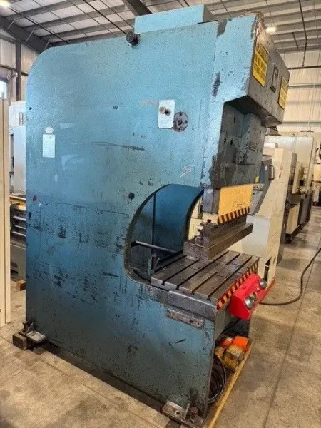 AMADA SPH-60 66 Ton Brake Punch 1983’ #7906