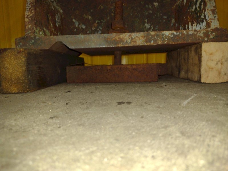 36&quot; 3 POINT ENGINE LATHE LARGE STEADY REST: STOCK #23368