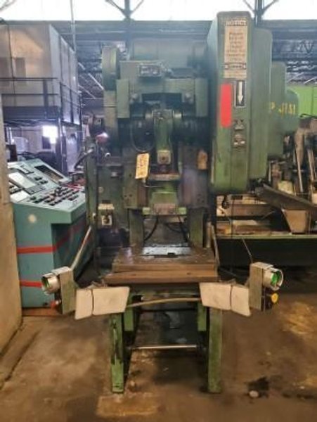 22 TON BLISS C-22 OBI PUNCH PRESS