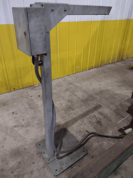 10,000 LB X 24&quot; JAYBIRD MODEL CRM 10-2460 MOTORIZED UNCOILER COIL REEL: STOCK #22386