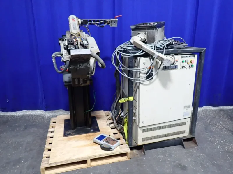 MOTOMAN ROBOT  -  UP20