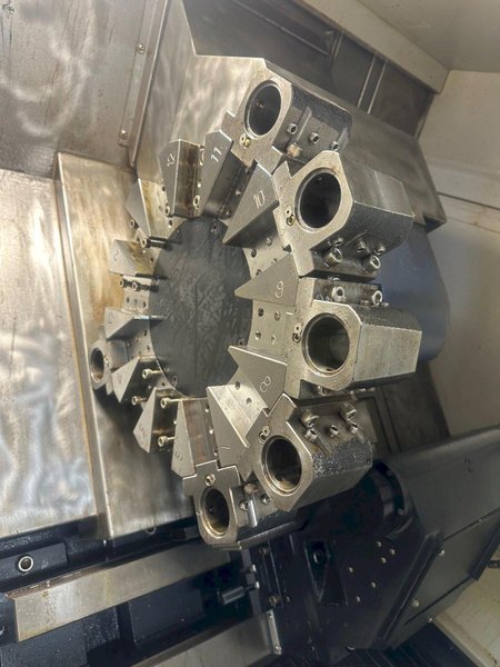 Campro CPL-208 CNC Lathe, 2012 – Tailstock, Chip Conveyor