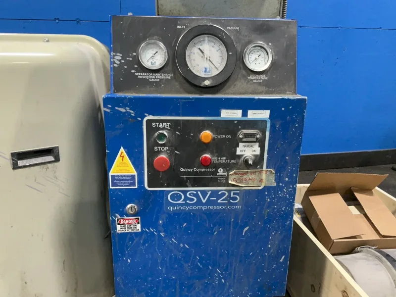 QUINCY VACUUM PUMP  -  QSV-25
