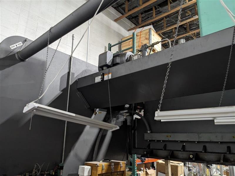 12′ x 275 Ton Piranha Pro Series 2 CNC Hydraulic Press Brake, 2000 – Delem CNC Control