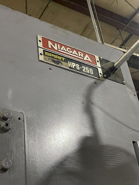250 TON NIAGARA MODEL #SPIRIT HPS-250 HYDRAULIC GAP FRAME PRESS, 12" STROKE: STOCK #16452