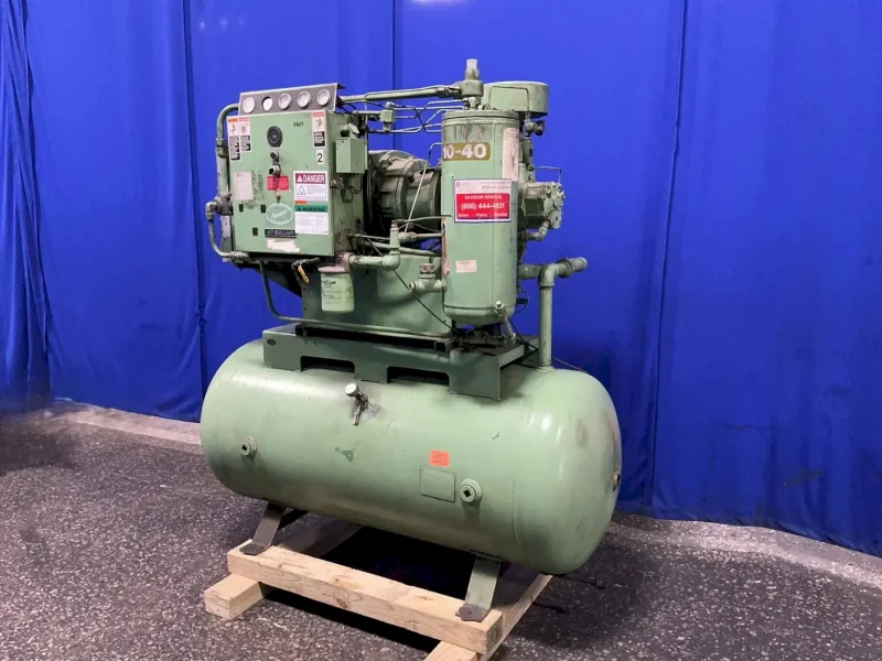 SULLAIR AIR COMPRESSOR  -  10-40 ACAC