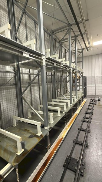 Makino MMC2 with (3) Makino a61nx - 30 Station Pallet Pool FMS For Sale