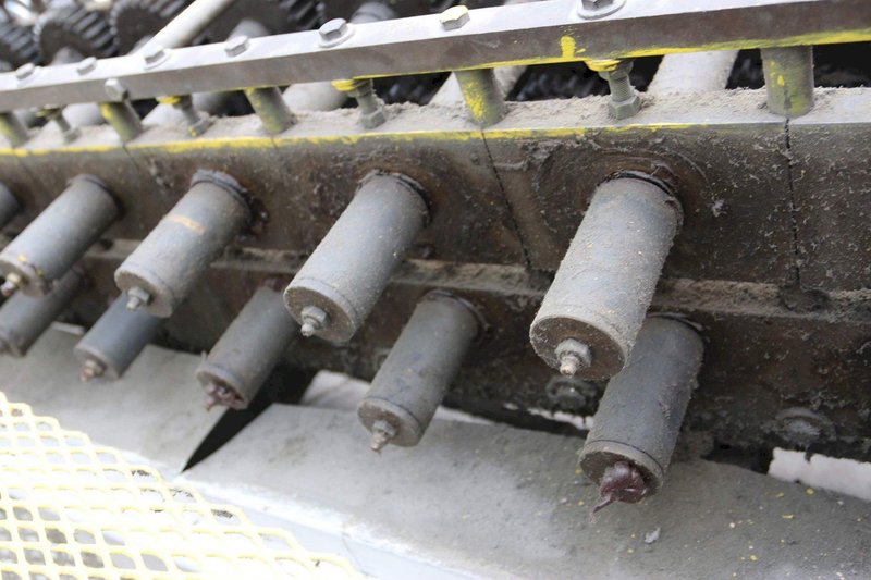 18 STAND X 1.5&#039; 2 SIDED ENGLE ROLLFORMER: STOCK #68997