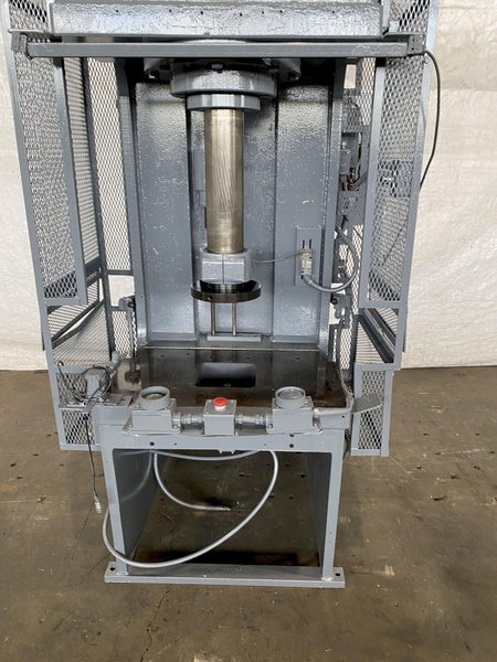 75 TON DENISON-MULTIPRESS FQ75 C FRAME HYDRAULIC PRESS. STOCK # 0744722
