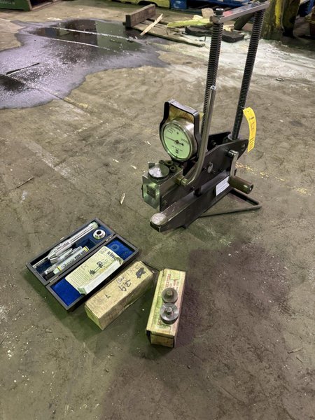 King portable brinell tester with scope