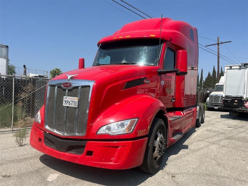 2023 Peterbilt 579 1XPBDP9X7PD879911