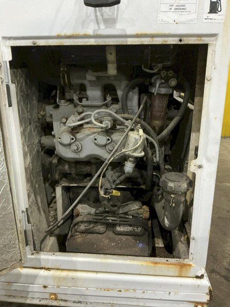 MADVAC MODEL 61-D LITTER &amp; DEBRIS VACUUM: YOBRO #24863