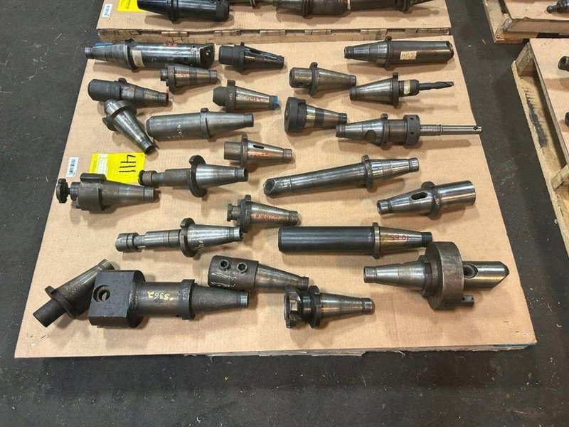 40 NMTB TAPER MILLING TOOLS &amp; TOOL HOLDERS: STOCK #22997