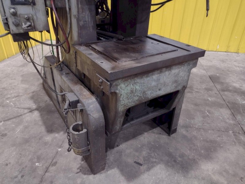 60 TON BLISS MODEL #C60 OBI STAMPING PRESS 4" STROKE: YOBRO #24295