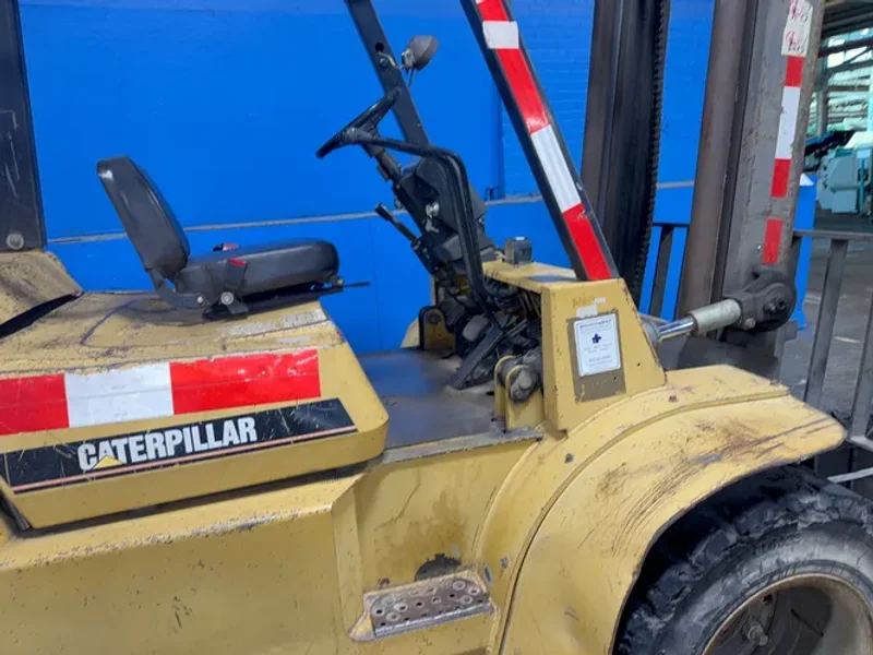 Caterpillar Propane Forklift - Gp40k