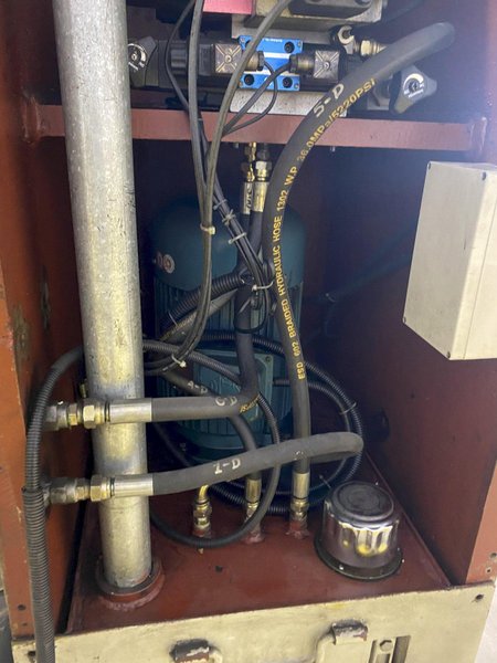 50 TON YIFANG MODEL #YC-50T HYDRAULIC C-FRAME PRESS, 15.75" STROKE: STOCK #20191