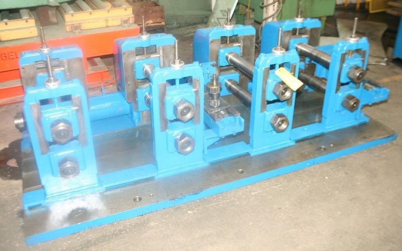 12 STAND M2-1/2&#039; YODER BASE: STOCK #62279